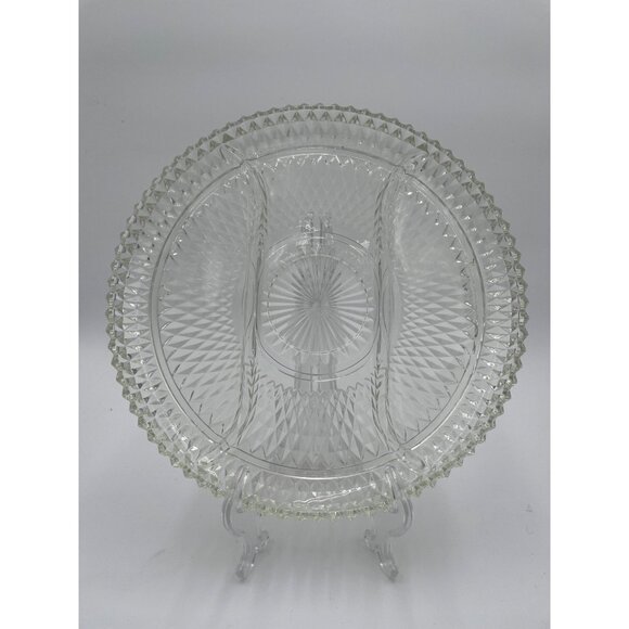 Vintage Clear Glass Divided Serving Tray With Intricate Diamond Cut Pattern & Sc - Picture 4 of 4